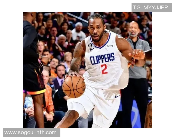 快船队史上仅有的小卡与乔治双星共创455板5三分辉煌纪录 快船队史上仅有的小卡与乔治双星共创455板5三分辉煌纪录